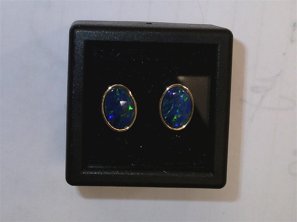Closeout Color Stone Earring