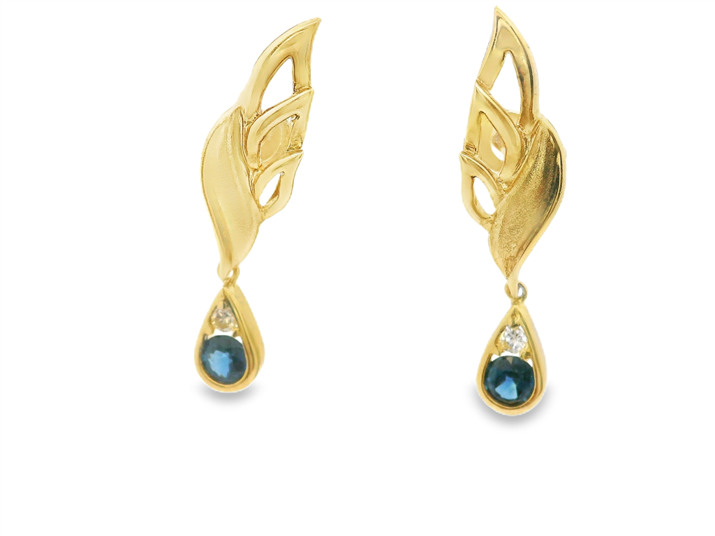 Estate Color Stone Earring