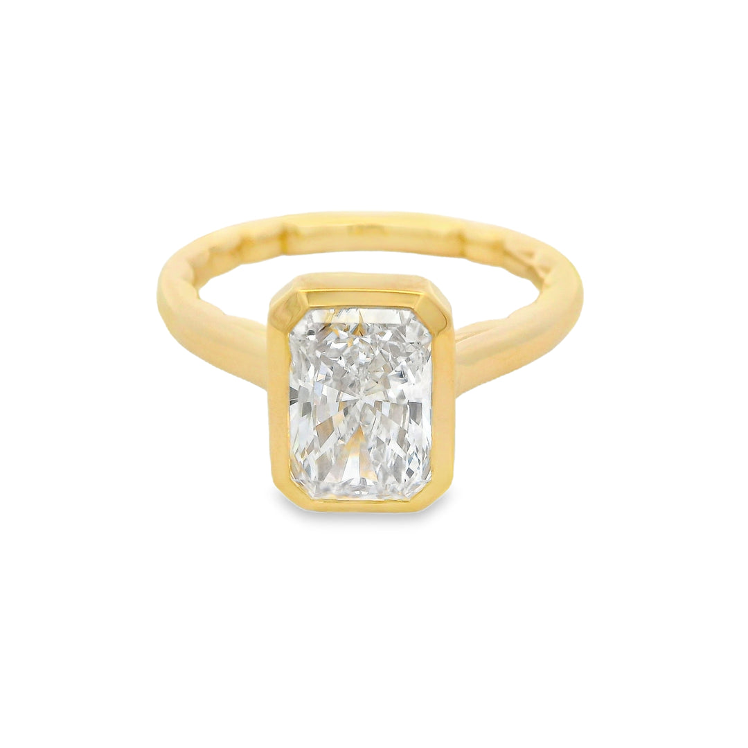 Lab Grown Diamond Engagement Ring
