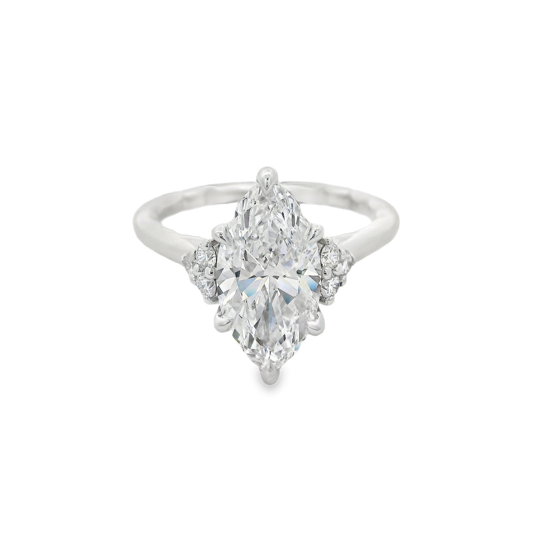 Lab Grown Diamond Engagement Ring