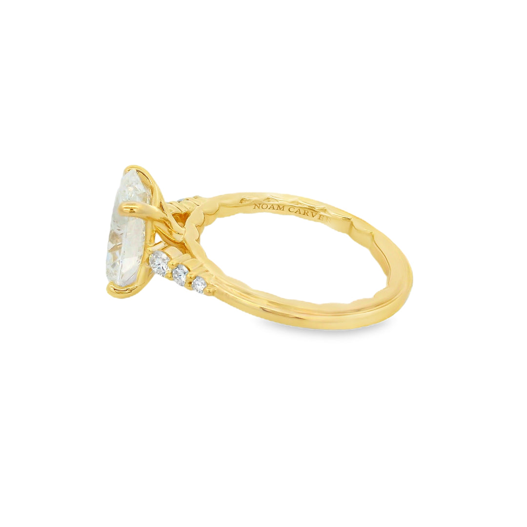 Lab Grown Diamond Engagement Ring