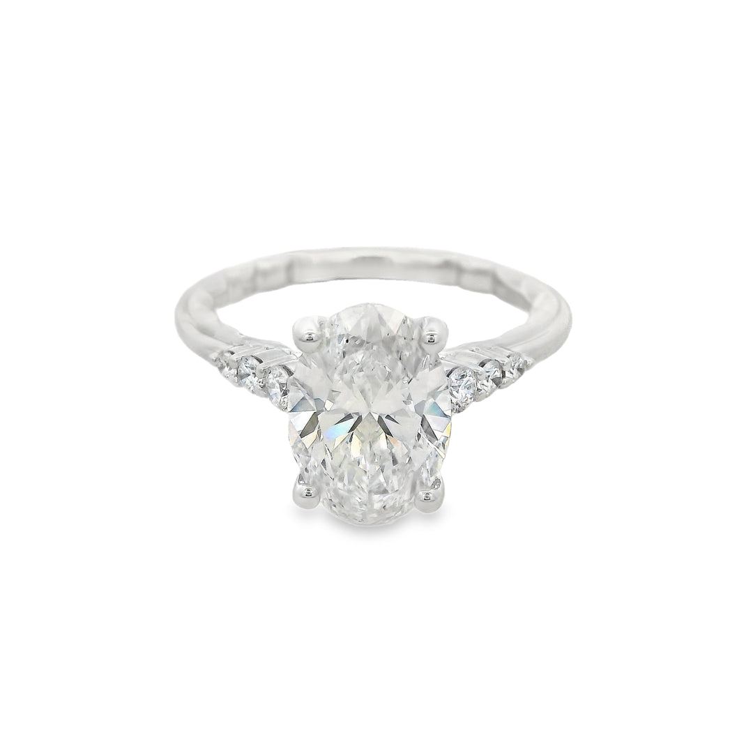 Lab Grown Diamond Engagement Ring