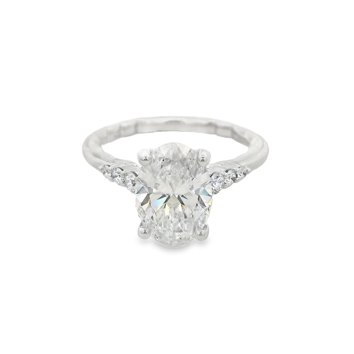 Lab Grown Diamond Engagement Ring