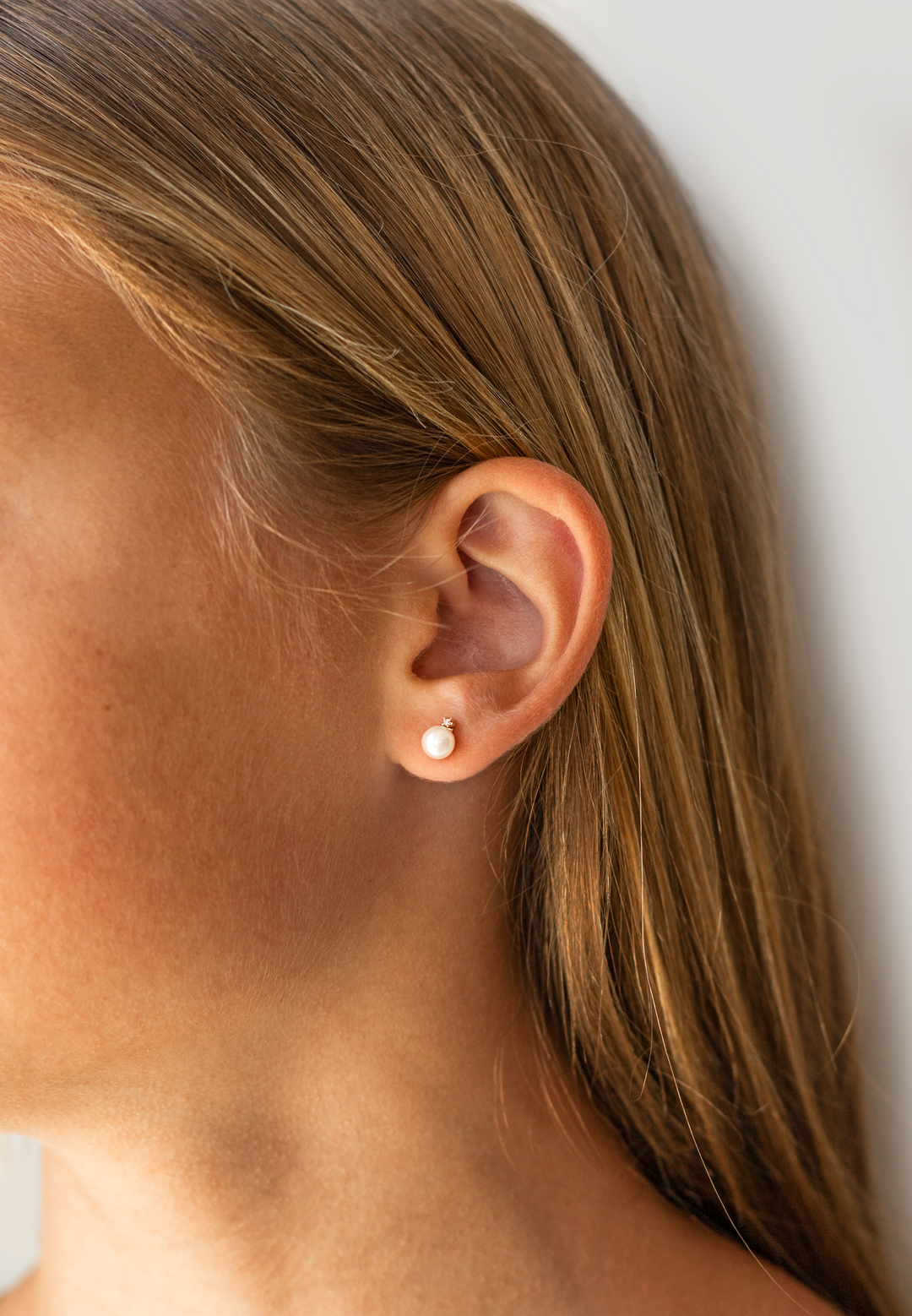 Estate Color Stone Earring