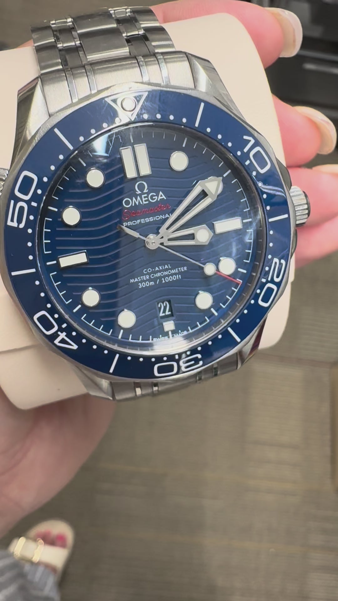 Omega Seamaster Diver 300M 42mm 21030422003001