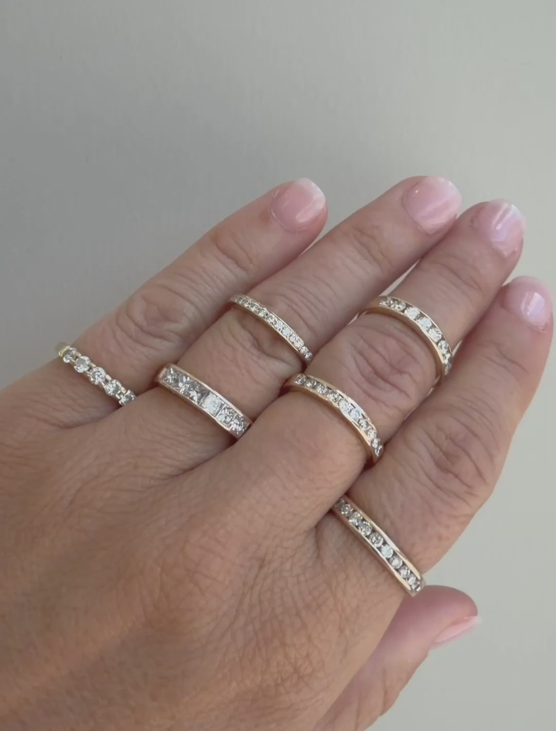 Estate Ladies Bands