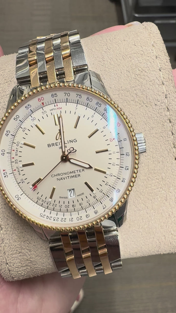Breitling Navitimer